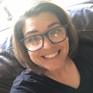 Meet your Posher, Deana